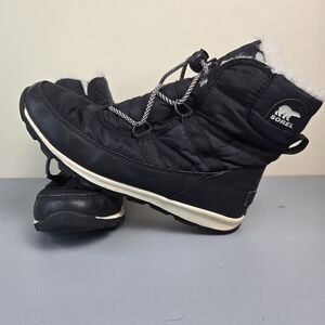 Sorel Boots Womens Size 7 Whitney Black Fur Trim Winter Shoe Insulated Bungee